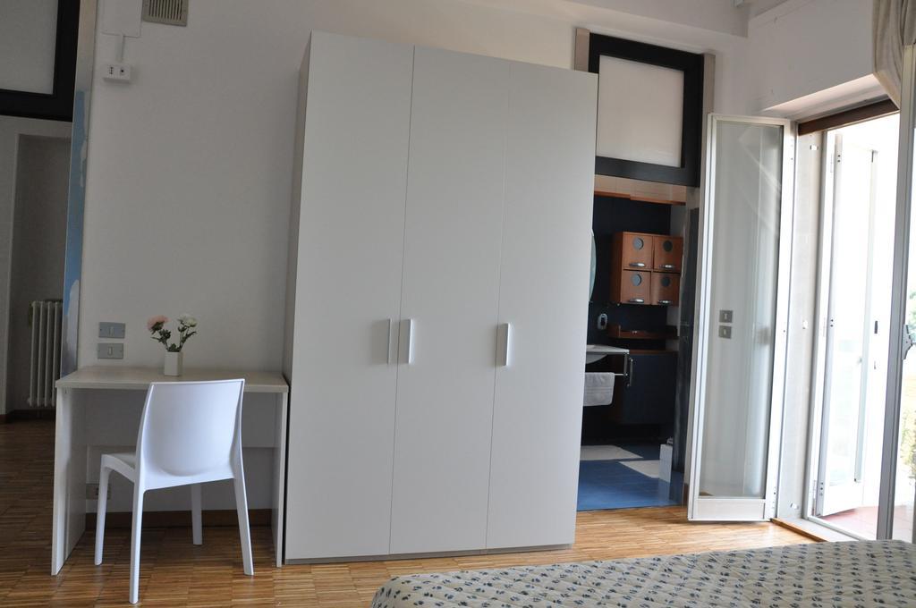 B&B Dos Almas Бари Екстериор снимка